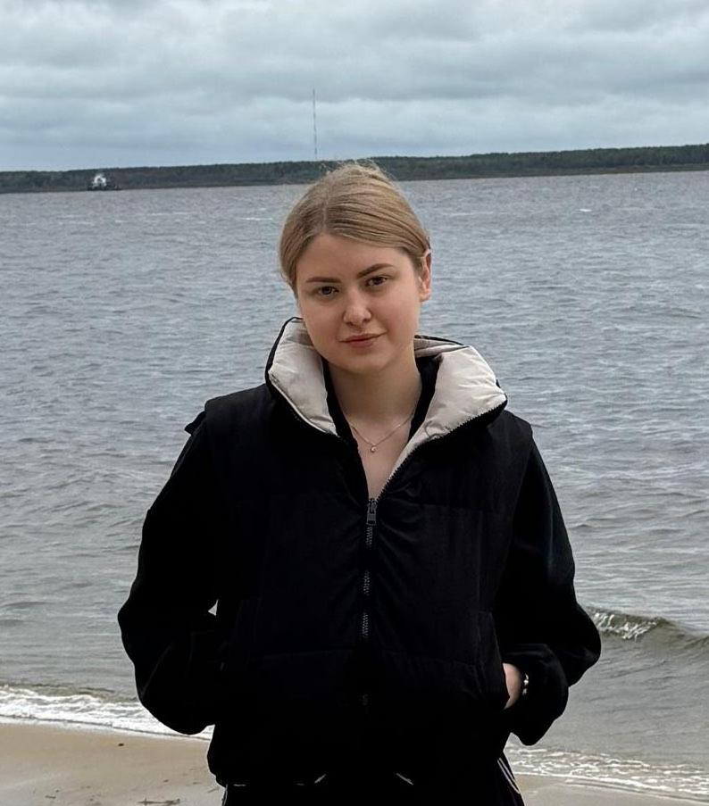 Карина Пономарева 