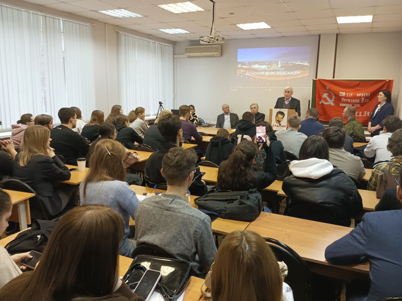 Память о великом подвиге!