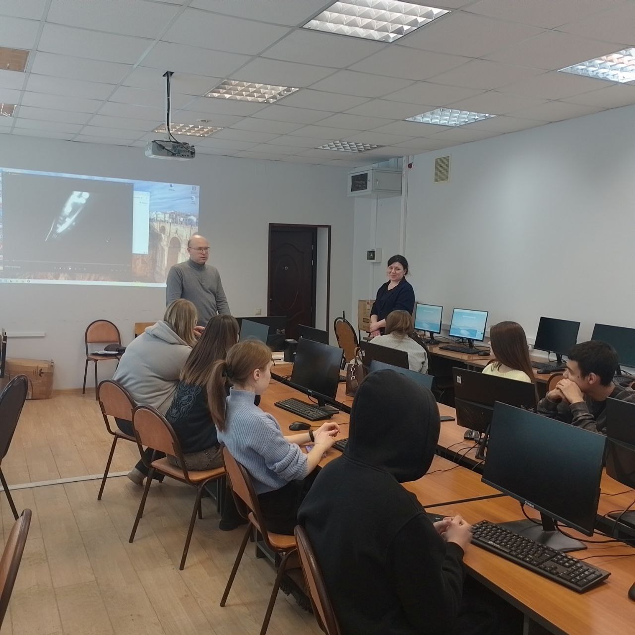 Профессиональная ориентация: студенты Королёвского филиала МЮИ встретились с сотрудниками Пограничного контроля ФСБ России