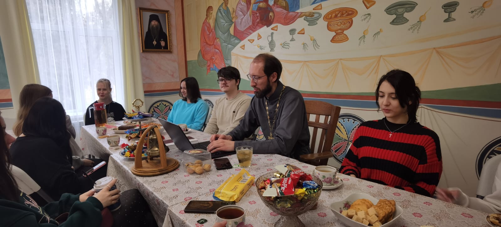 Приобщение к христианским культурным ценностям